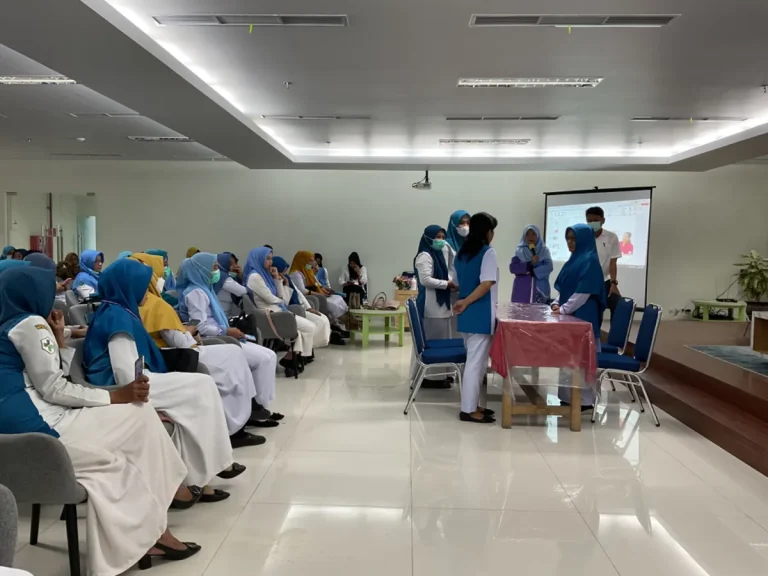 Training Manajemen Geriatri
