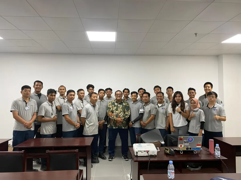 Training 5S, Advance Secretary Program, Leadership for Sales Manager, Finance for Non Finance