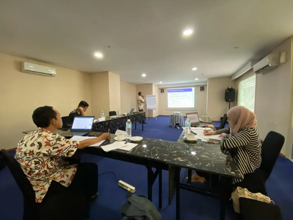 Training Manajemen Klinik, Pelatihan Manajemen Klinik, Standar Akreditasi, Transformasi Digital