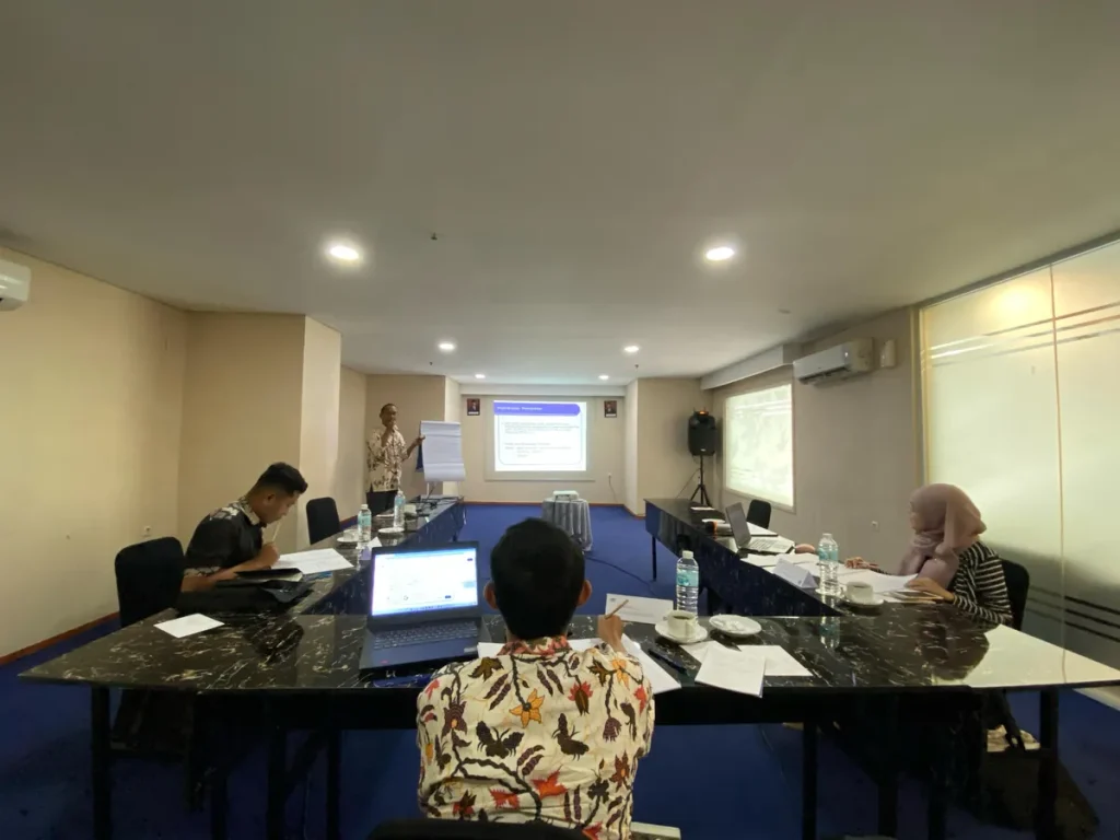 Training Hak Pasien dan Keluarga, Pelatihan Hak Pasien Keluarga, pelayanan pada pasien, pengambilan keputusan, hak dan kewajiban