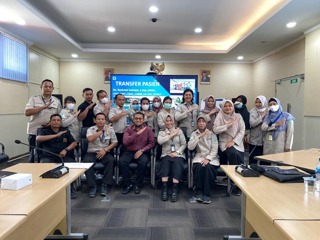 Training Tatalaksana Transfer Pasien Rumah Sakit Training Tatalaksana Transfer Pasien Rumah Sakit