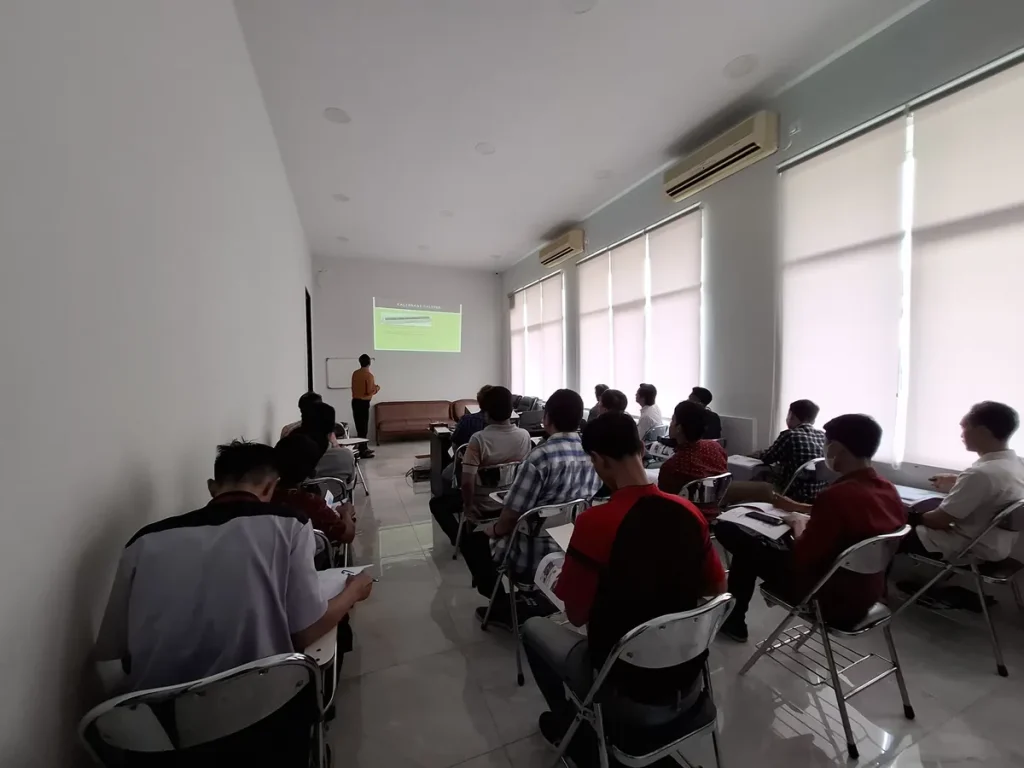 Training Creative Problem Solving, Pelatihan Creative Problem Solving, Decision Making, Identifikasi Akar Masalah